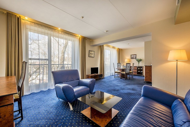 Room 34 of 56