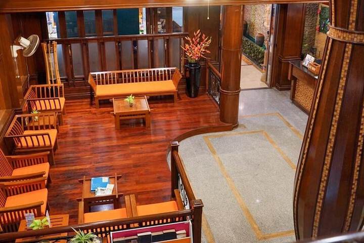 Lobby Entry