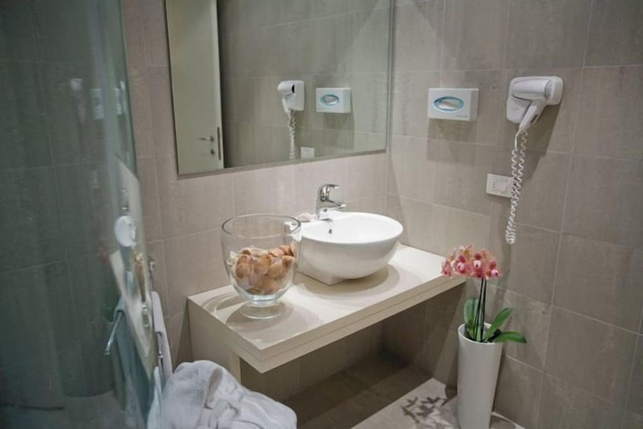 Bath Photo