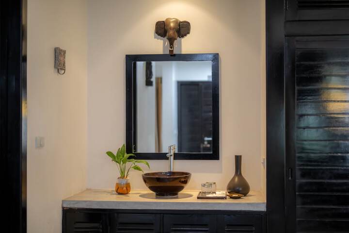 Room 29 of 50