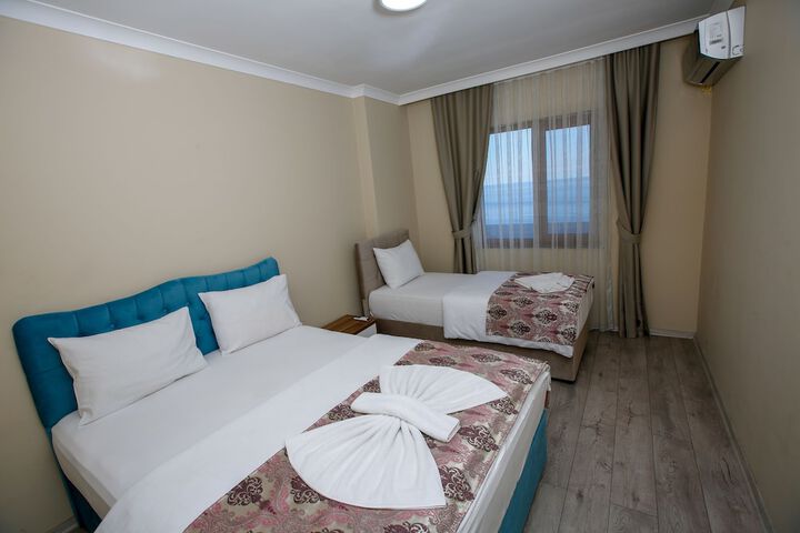 Room 8 of 29