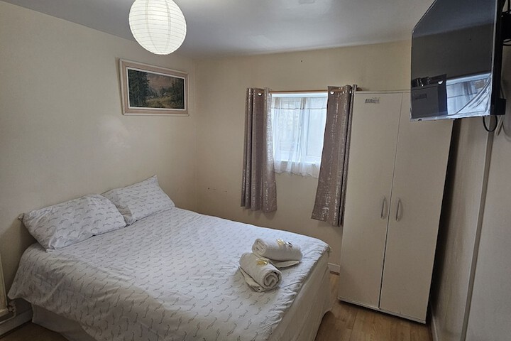 Room 43 of 64