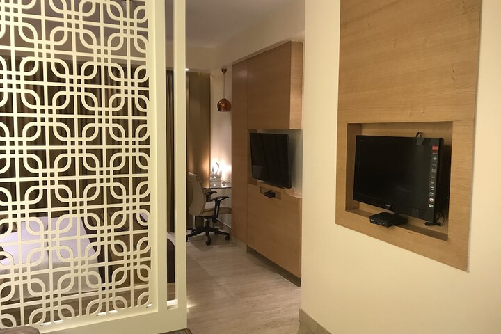 Room 43 of 110