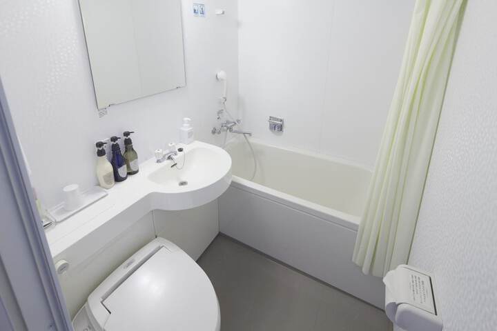 Bath Interior