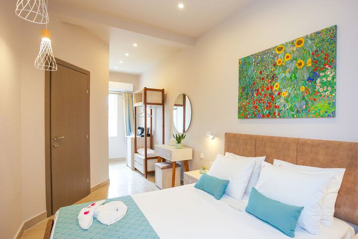 Room 9 of 40