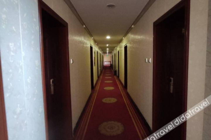 Hotel Interior 7 of 18