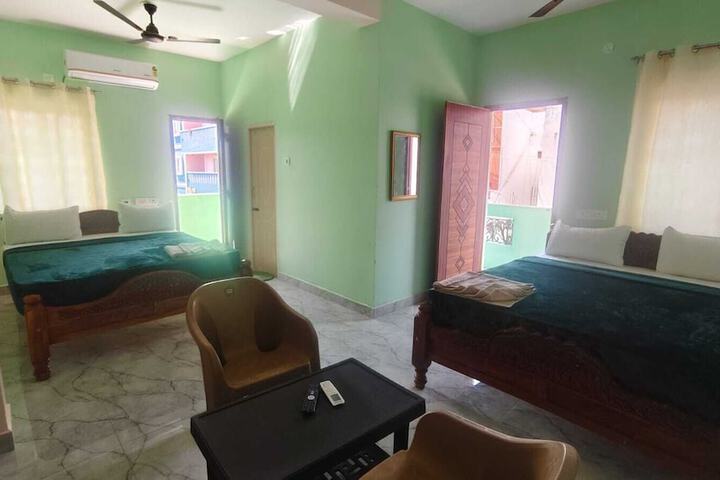Room 14 of 47