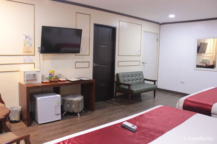 Room 69 of 98