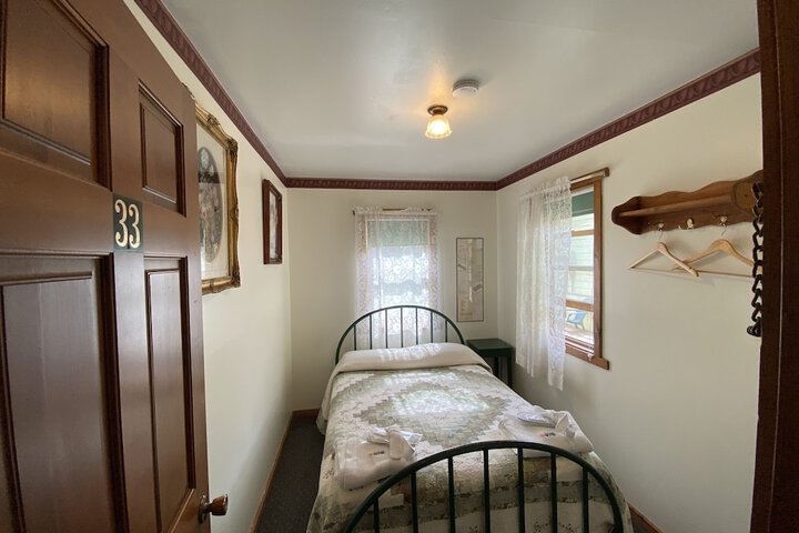 Room 12 of 81