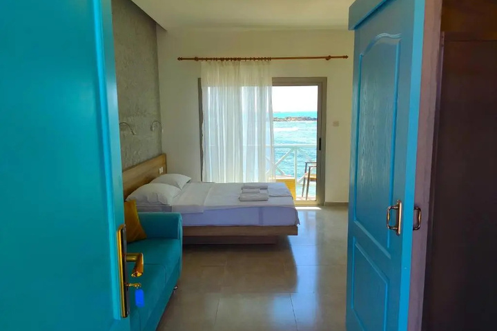 Room 2 of 15