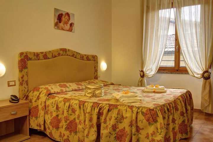 Room 7 of 23