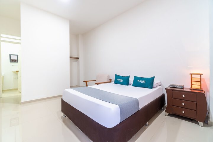 Room 15 of 16