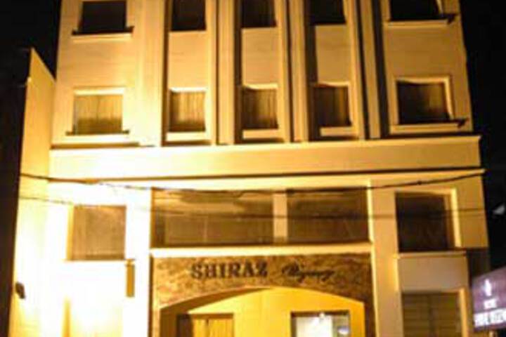 HOTEL SHIRAZ CASTLE