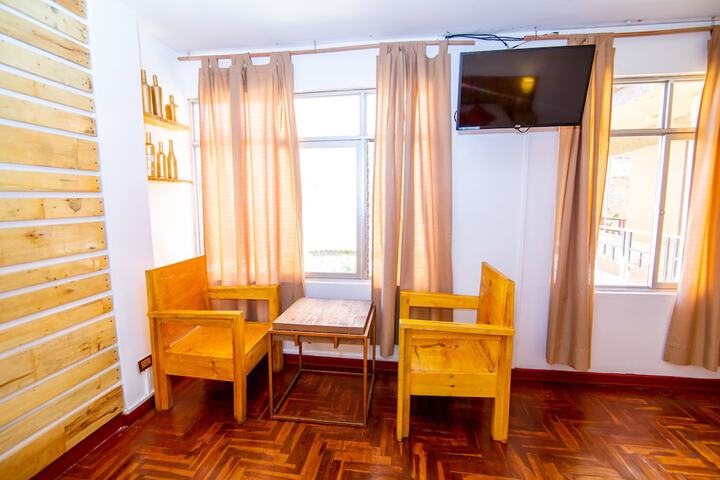 Room 4 of 47