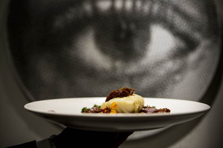 Dining 89 of 122