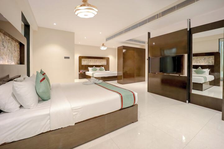 Room 7 of 42