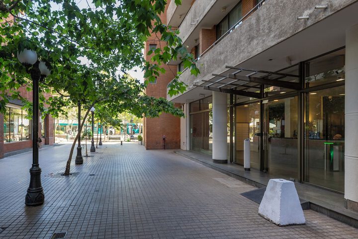 Hotel Entry