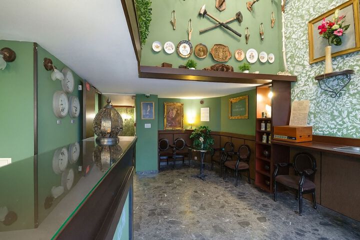 Hotel Interior 5 of 31