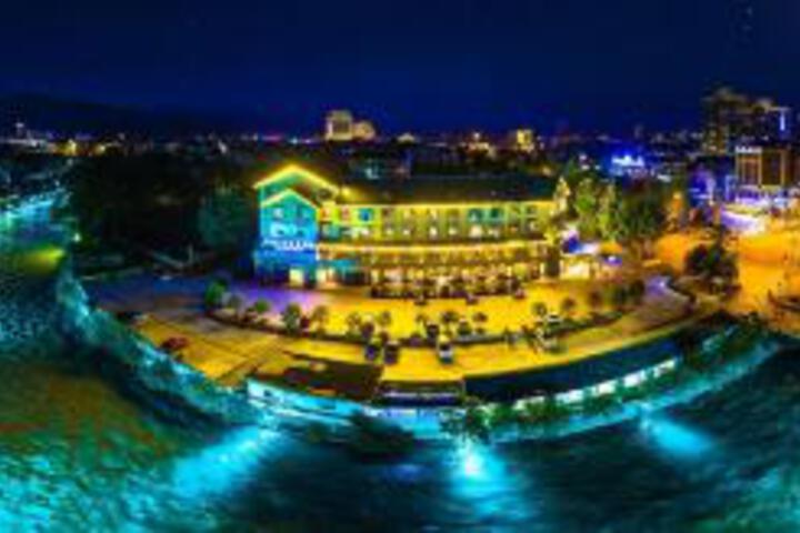 SL Potala Hotel