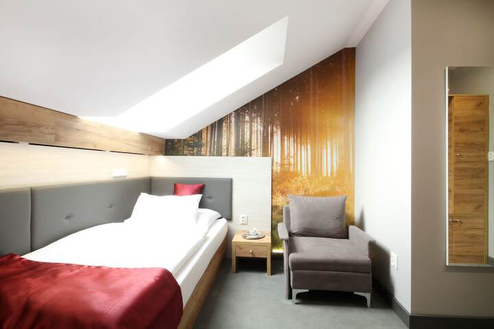 Room 10 of 52
