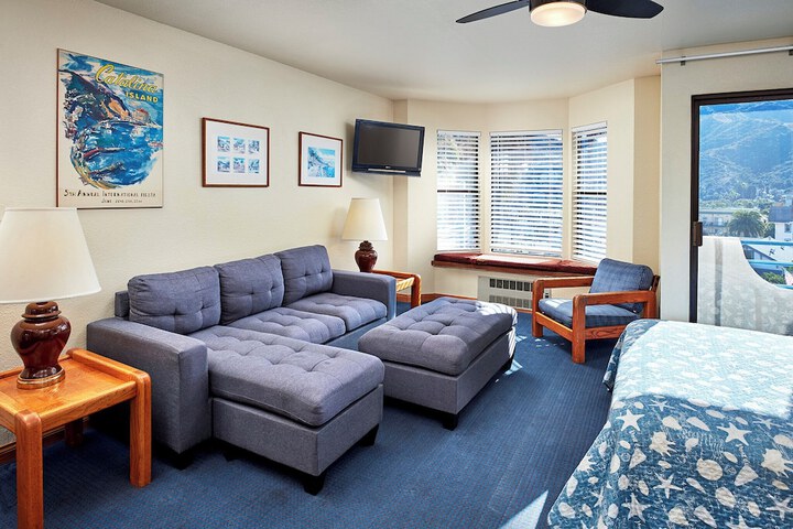 Room 8 of 51