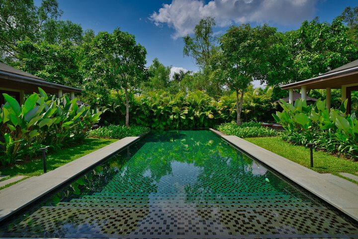 Pool 84 of 212