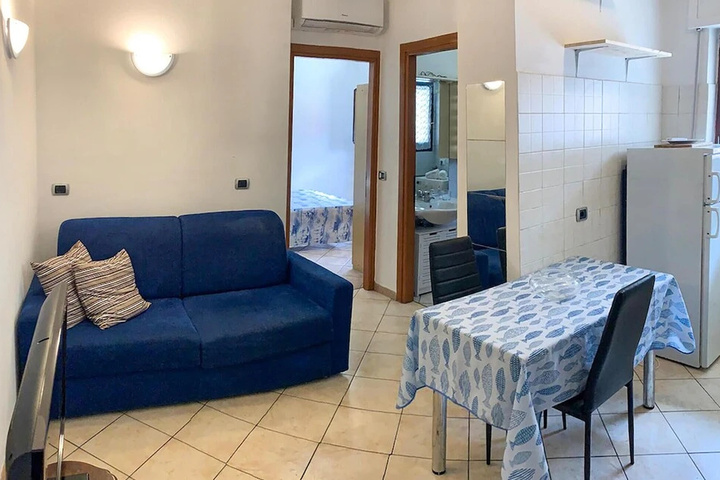 Room 3 of 12
