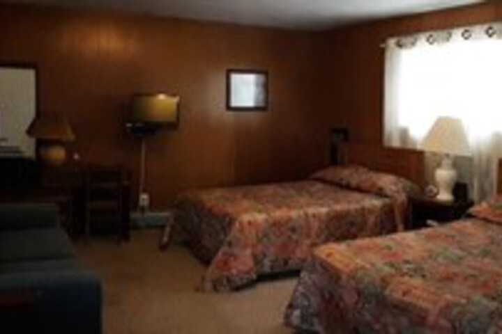 Exterior of Motel 41