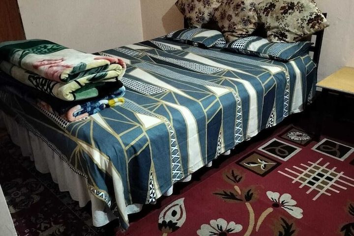 Room 49 of 77