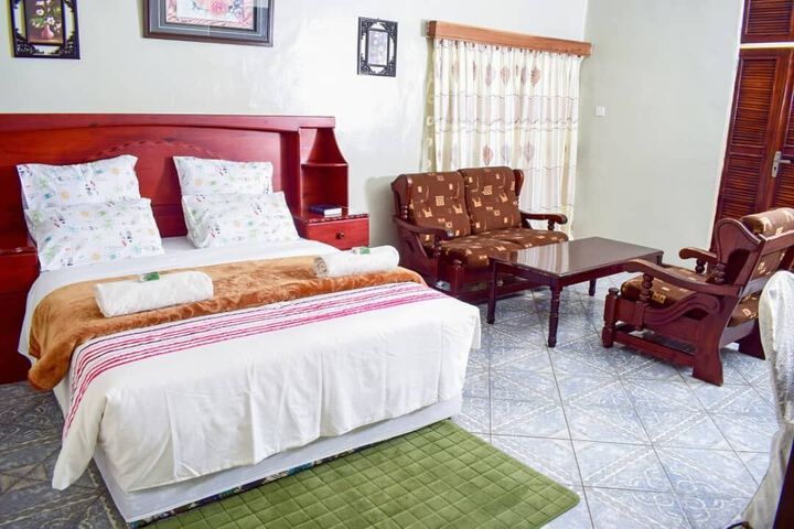 Room 42 of 60