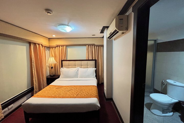 Room 11 of 61