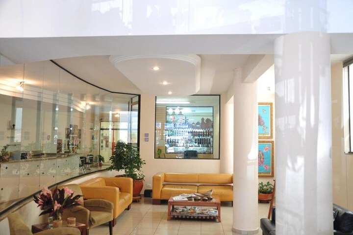 Hotel Interior 6 of 59