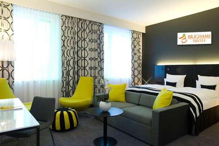 Room 7 of 39