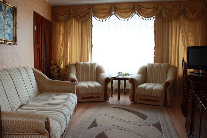 Room 22 of 46