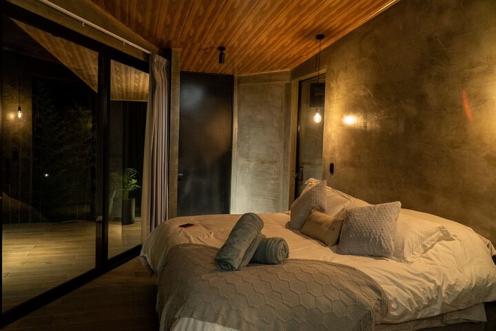 Room 3 of 30