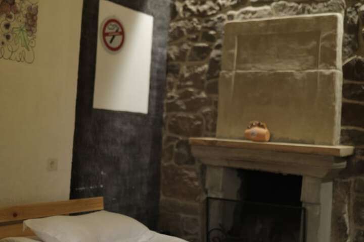Room 7 of 46