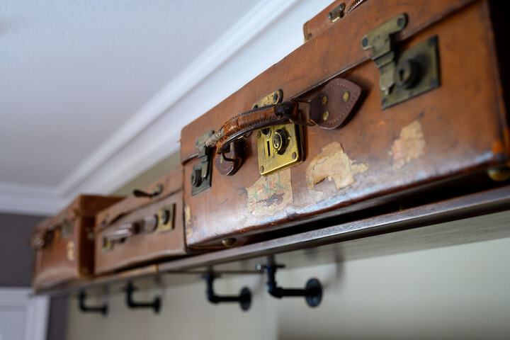 Room 68 of 145