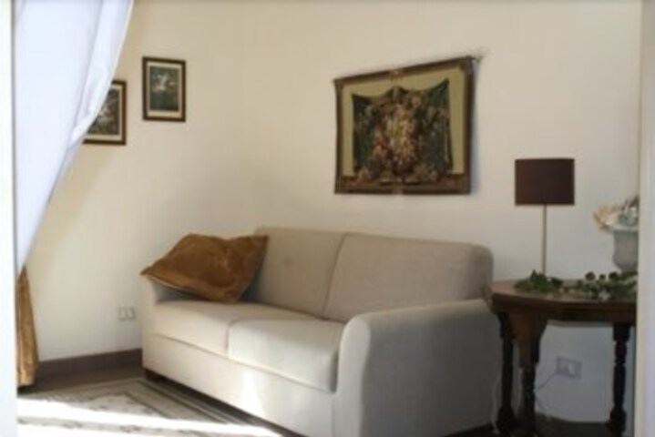 Room 48 of 61
