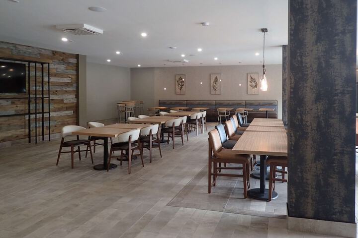 Breakfast area