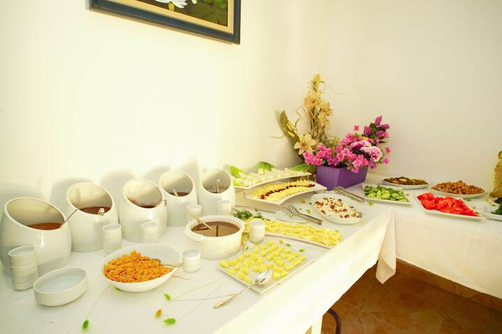 Dining 59 of 73