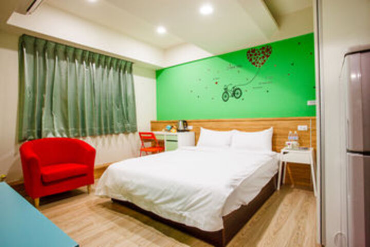 Room 15 of 29