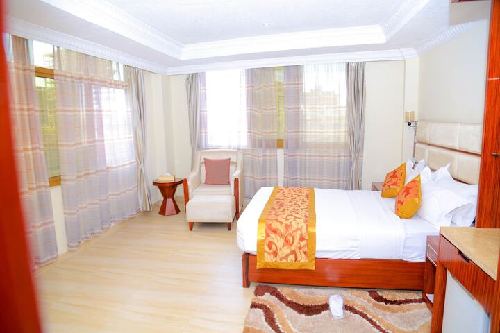 Room 13 of 90