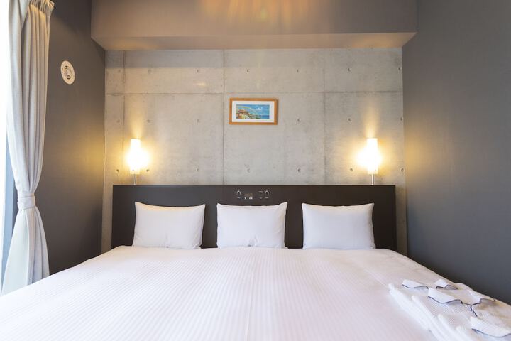 Room 32 of 191