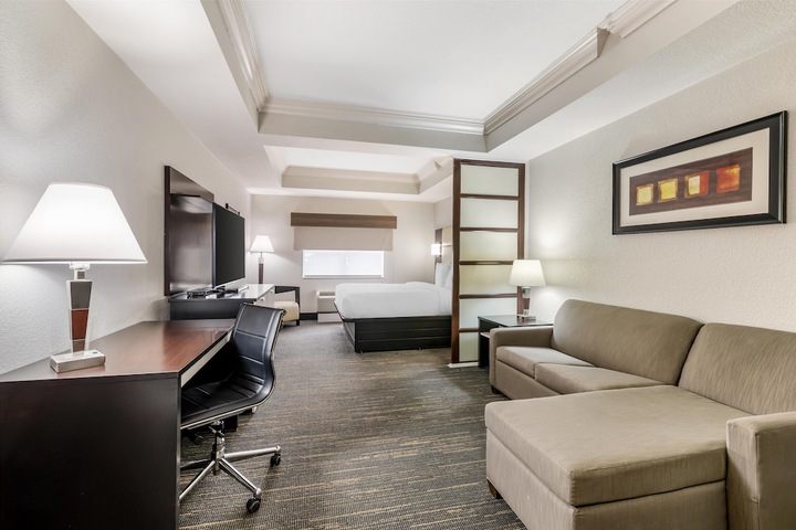 Room 15 of 59