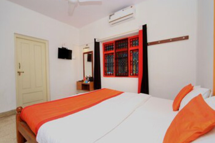 Room 17 of 20