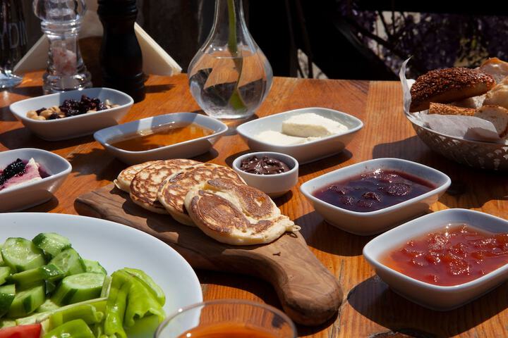 Breakfast/Coffee Service 89 of 123