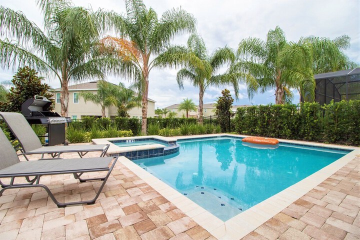 Pool 52 of 59