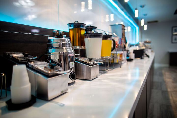 Breakfast area