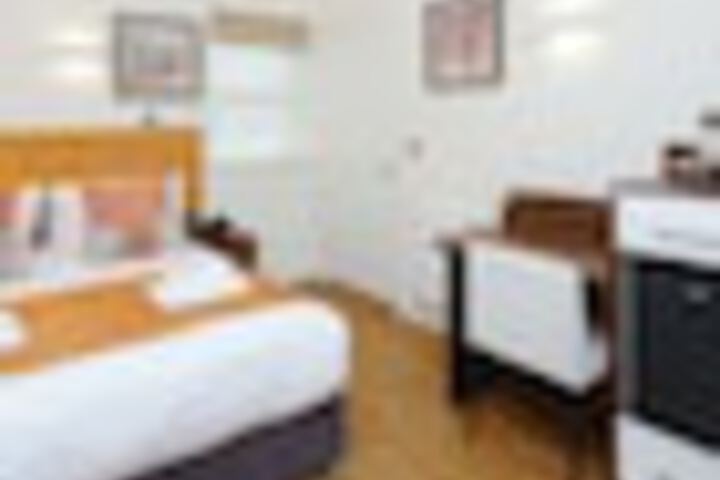 Room 77 of 171