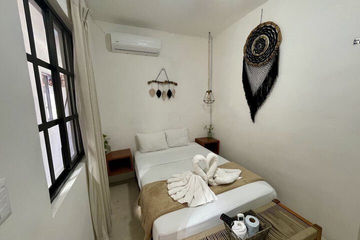 Room 6 of 56